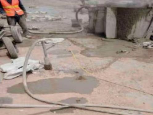 武义水泥混凝土路面板底注浆技术 路面脱空注浆整治方案